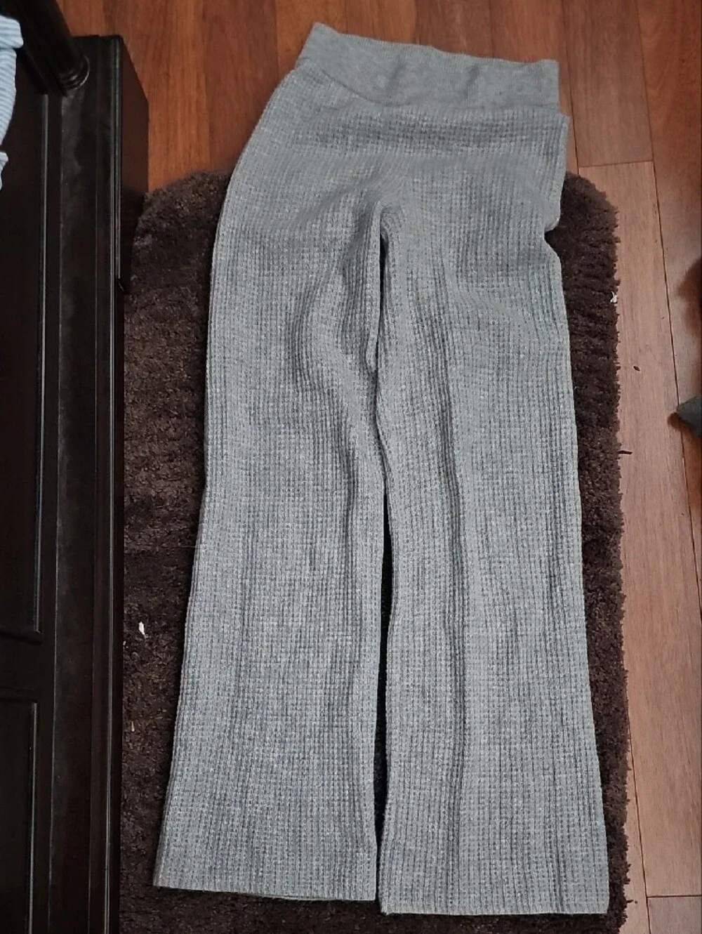 Alo Cashmere High-Waist Plush Waffle Pant